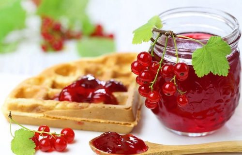 Желе из красной смородины